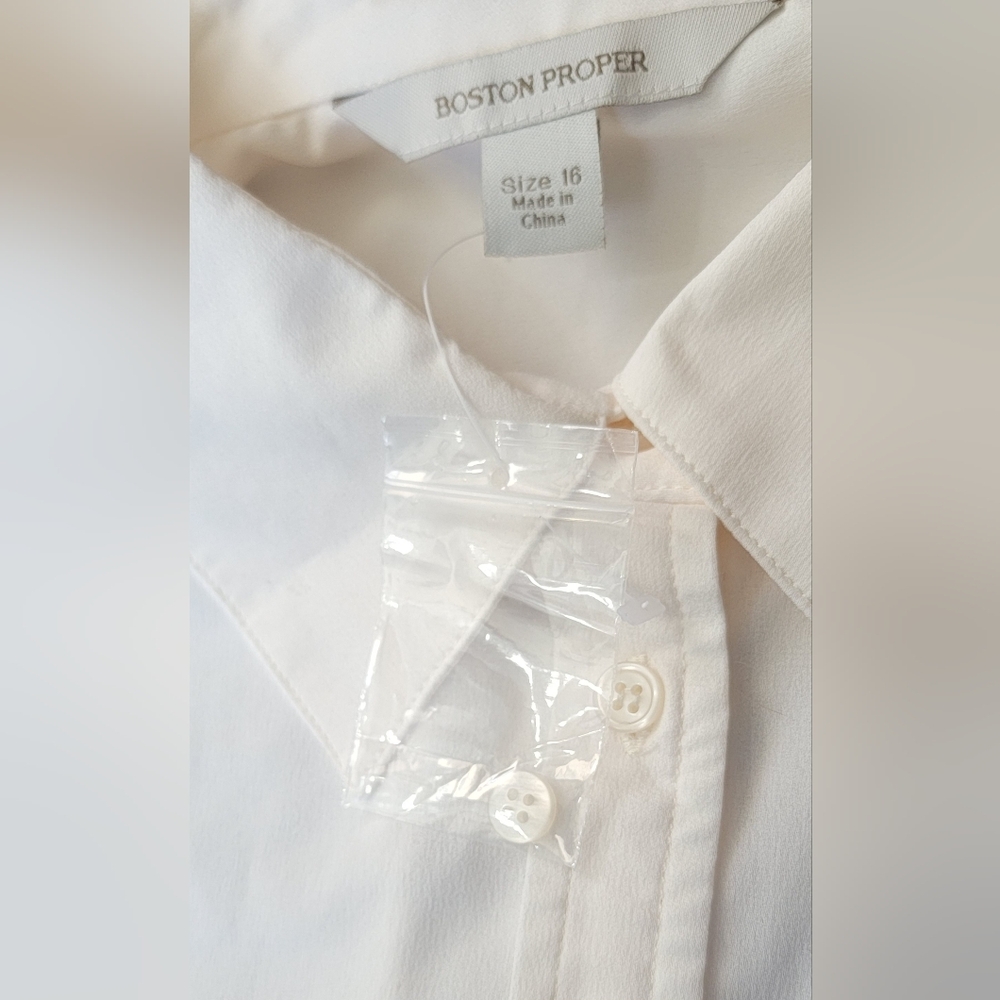 Boston Proper Button Up Blouse Women's 16 Cream Lightweight Oversized NWOT - Picture 7 of 10